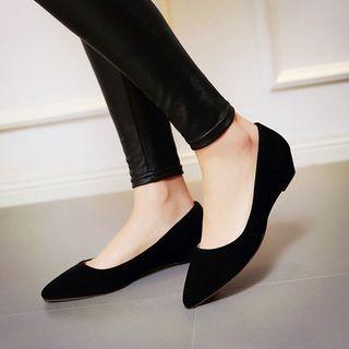 Wedge Pointy Toe Pumps