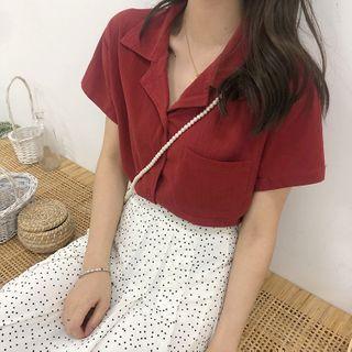 Short-sleeve Cropped Button-down Blouse