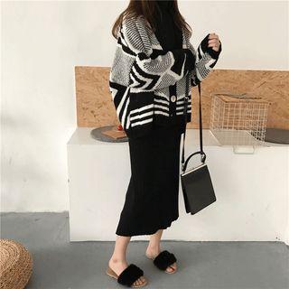 Striped Trim V-neck Cardigan / Midi Knit Skirt / Turtleneck Long-sleeve T-shirt