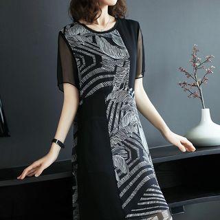 Mesh Panel Print Short-sleeve Dress