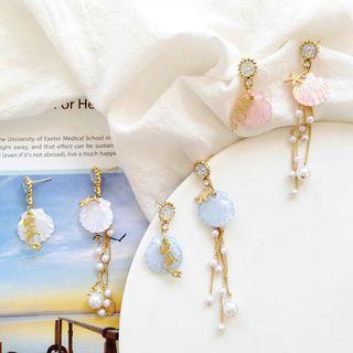 Non-matching Resin Scallop Faux Pearl Fringed Earring