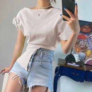 Off-shoulder Asymmetrical T-shirt