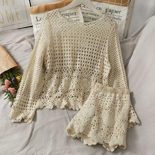Loose-fit Jacquard Top / High-waist Shorts