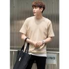 Round-neck Layered-hem T-shirt