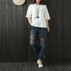 Floral Applique Washed Jeans