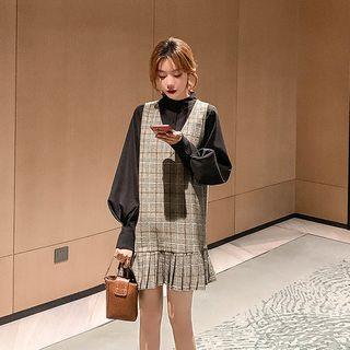 Plain Puff-sleeve Round-neck Shirt
