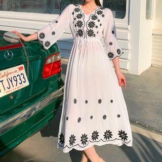 3/4-sleeve Floral Embroidered Midi Tunic Dress