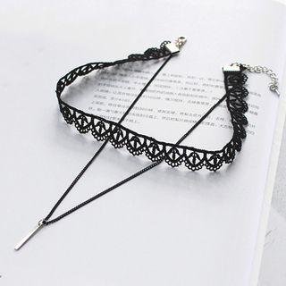 Bar Pendant Layered Lace Choker