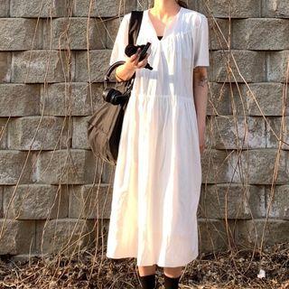 Short-sleeve A-line Midi Dress White - One Size