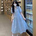 Short-sleeve Button Panel Floral Dress
