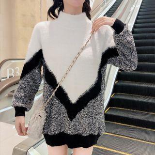 Mock-turtleneck Color Panel Mohair Sweater White & Gray - One Size