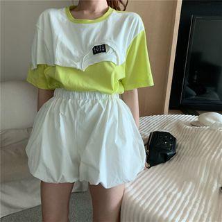 Mock Two-piece Short-sleeve T-shirt / Elastic-waist Shorts