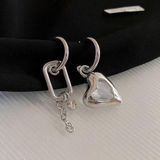 Asymmetrical Heart Earring Silver Earring - Silver - One Size