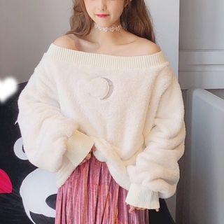 Moon Printed Off-shoulder Fleece Top