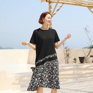 Pleat-hem Midi T-shirt Dress