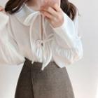 Set: Long-sleeve Blouse + V-neck Top + Mini A-line Skirt As Shown In Figure - One Size