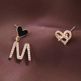 Non-matching Rhinestone Lettering & Heart Stud Earring 1 Pair - Gold - One Size