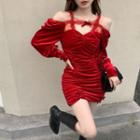 Off-shoulder Lace Trim Ruched Mini Sheath Dress Dress - Velvet - Red - One Size
