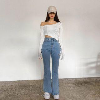 Asymmetric Off-shoulder Crop Top