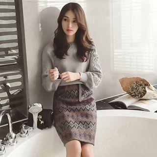Set: Lantern-sleeve Sweater + Patterned Pencil Skirt