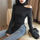 Off-shoulder Long-sleeve Side-slit T-shirt
