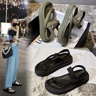 Toe Loop Platform Sandals