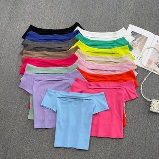 Off-shoulder Keyhole Crop Top