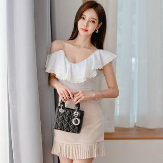 Cold-shoulder Ruffled Top / Mini A-line Skirt