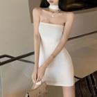 Enchase Chain Halter Off-shoulder Collar Sheath Skirt