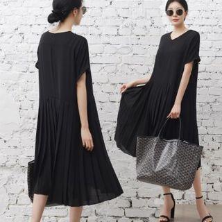 V-neck Cuff-sleeve Pleated-hem Dress