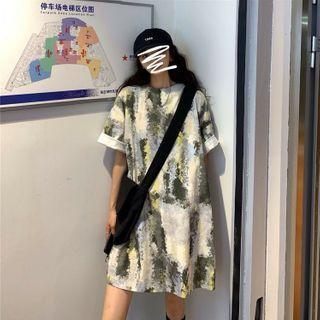 Short-sleeve Loose Fit Tie Dye Long T-shirt Floral - One Size