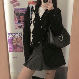 Argyle Print Cardigan Sweater - Black - One Size