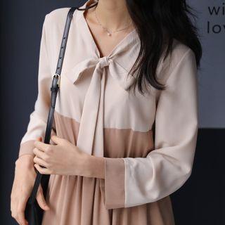 Tie-neck Panel Chiffon Midi Dress Colorblock - One Size