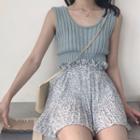 Sleeveless Knit Top / Flower Print Mini A-line Skirt