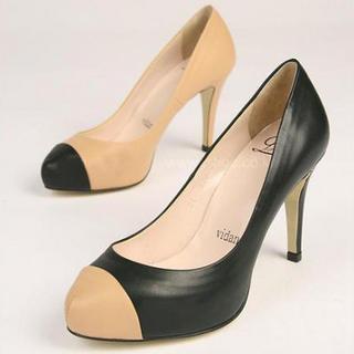 Two-tone Pumps