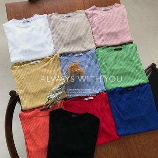 Colored Crew-neck Cable-knit Top