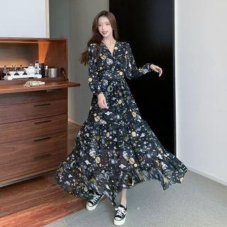 Long-sleeve Planet Print Maxi A-line Dress