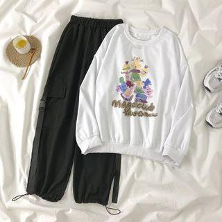Cartoon Print Pullover / Buckled Cargo Pants