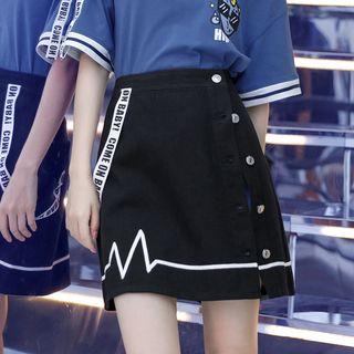 Lettering Strap Buttoned A-line Skirt