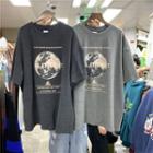 Lettering Moon Short-sleeve Round Neck T-shirt