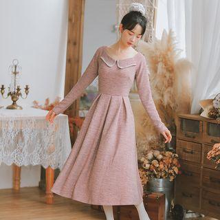 Long-sleeve Collared A-line Midi Knit Dress