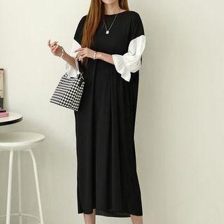 Contrast-sleeve Ribbed Long Dress