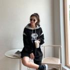 Hello Letter Two-tone Hoodie Black - One Size