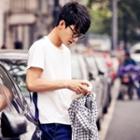Short-sleeve Striped-panel T-shirt
