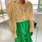 Puff-sleeve Floral Shirt / High-waist Drawstring Plain Skirt