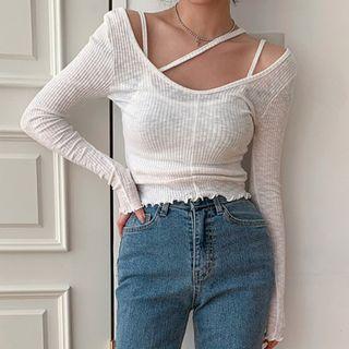 Cropped Set: Lettuce-edge Top + Strappy Top