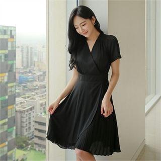 V-neck Pleated-hem Chiffon Dress