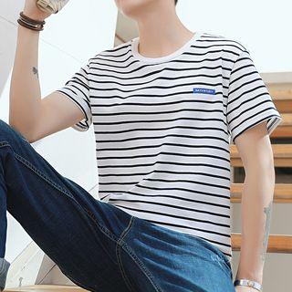 Short-sleeve Appliqu  Striped T-shirt