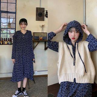 Long-sleeve Asymmetric Ruffled Floral Hooded Dress