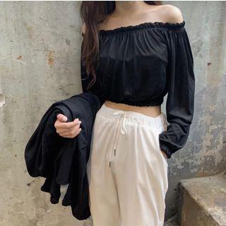 Off-shoulder Ruffled Cropped Blouse / Drawstring Waist Pants